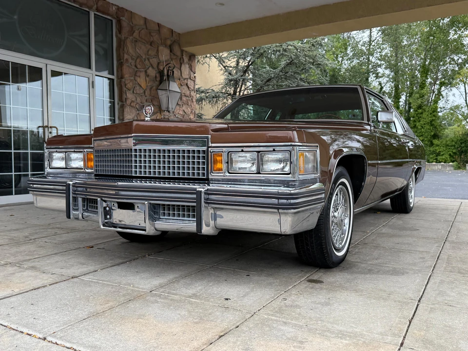1979 Cadillac DeVille 5th Gen - Image 8 of 31