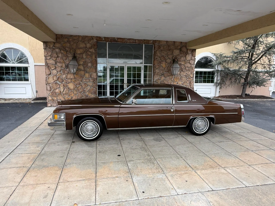 1979 Cadillac DeVille 5th Gen - Image 12 of 31
