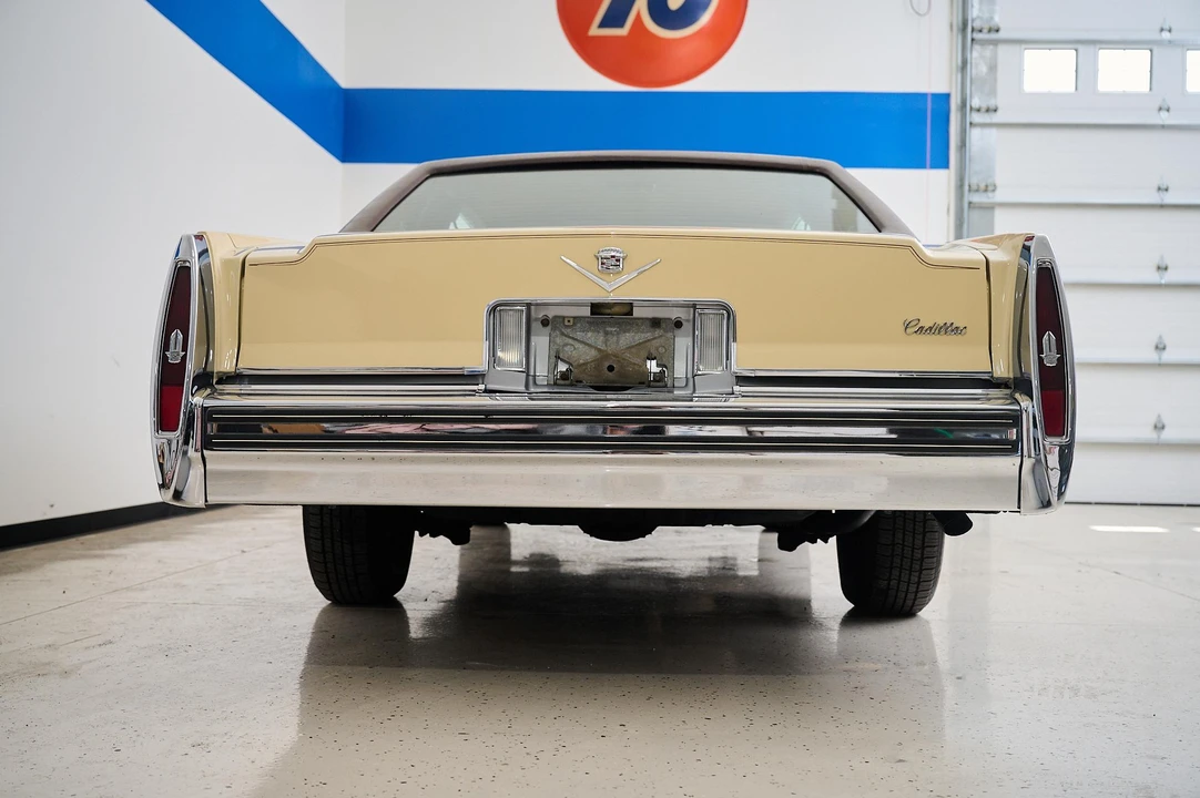 1979 Cadillac DeVille 5th Gen - Image 8 of 31