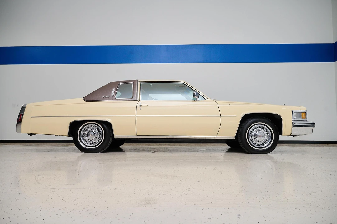 1979 Cadillac DeVille 5th Gen - Image 12 of 31