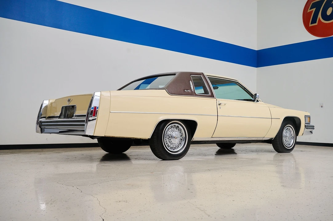 1979 Cadillac DeVille 5th Gen - Image 10 of 31