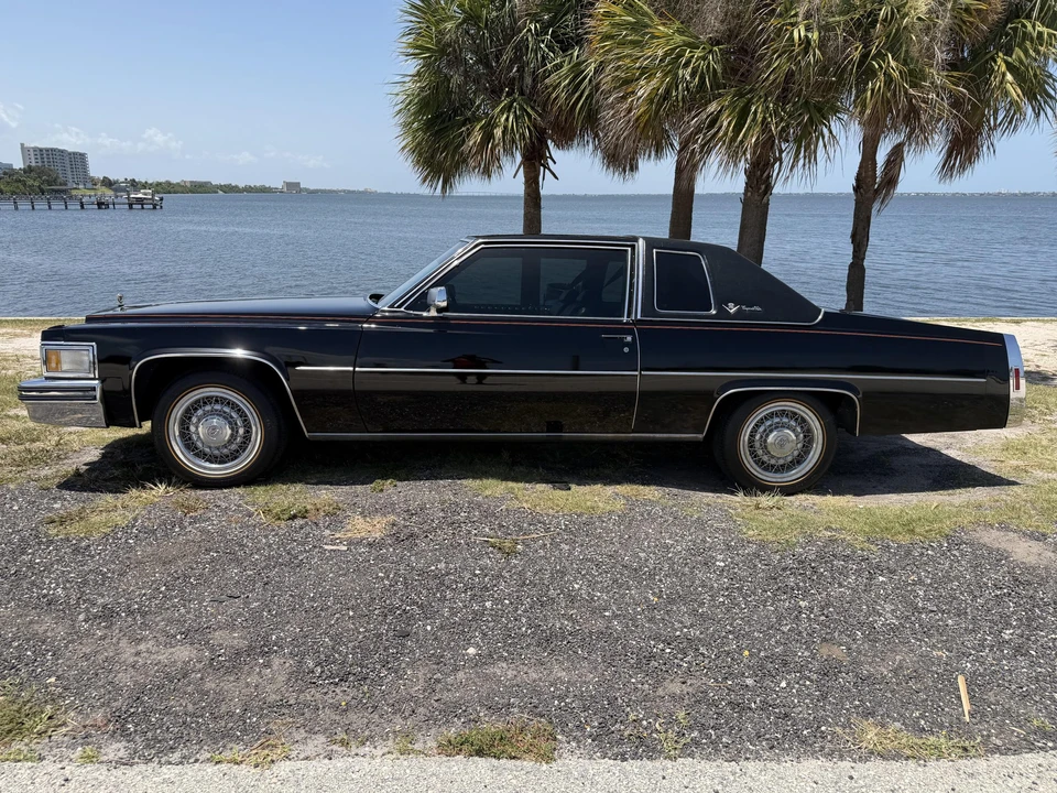 1979 Cadillac DeVille 5th Gen - Image 15 of 31