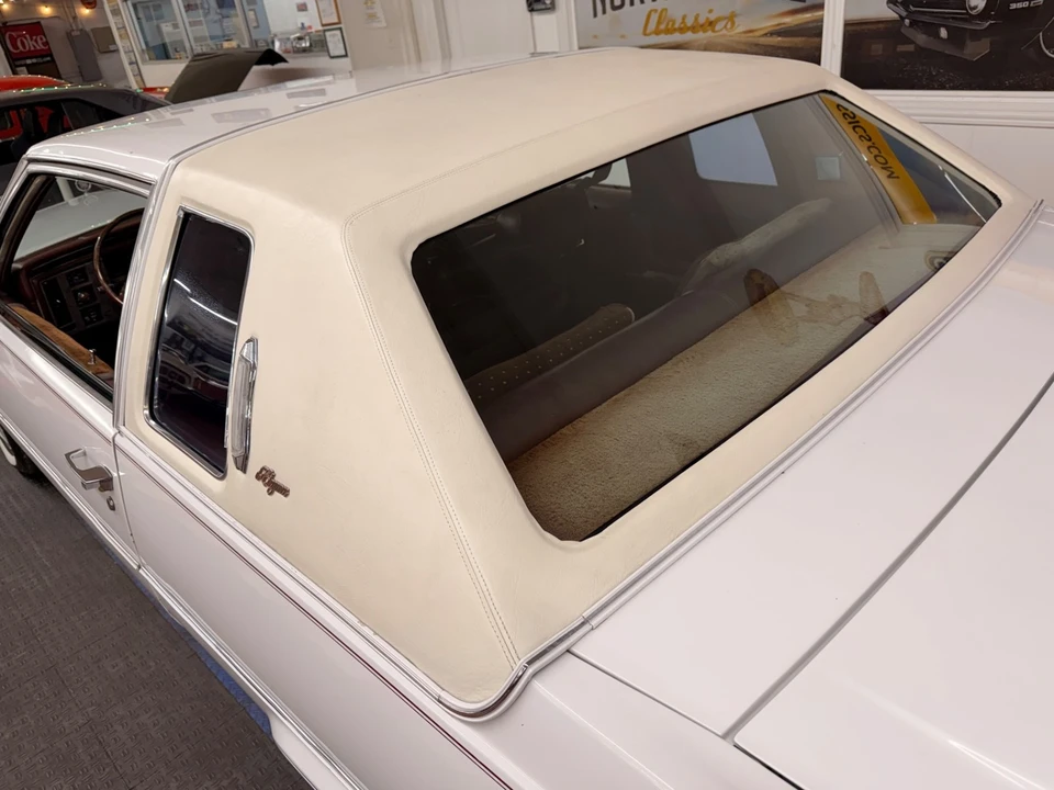 1979 Cadillac DeVille 4th Gen - Image 17 of 21