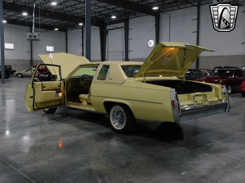 1979 Cadillac DeVille 5th Gen - Image 19 of 21