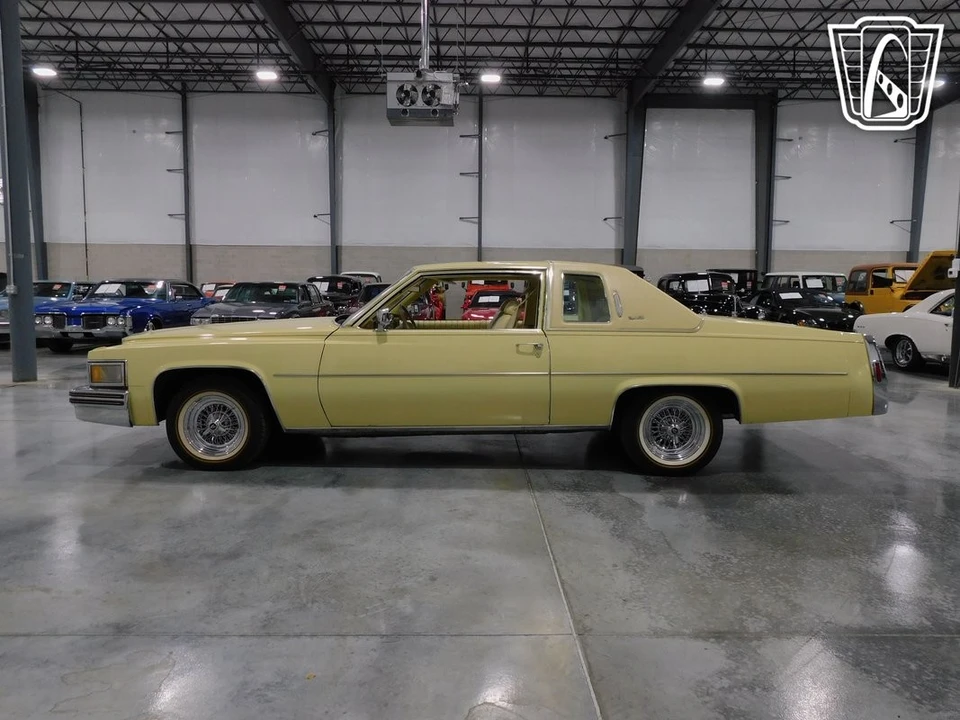 1979 Cadillac DeVille 5th Gen - Image 14 of 21