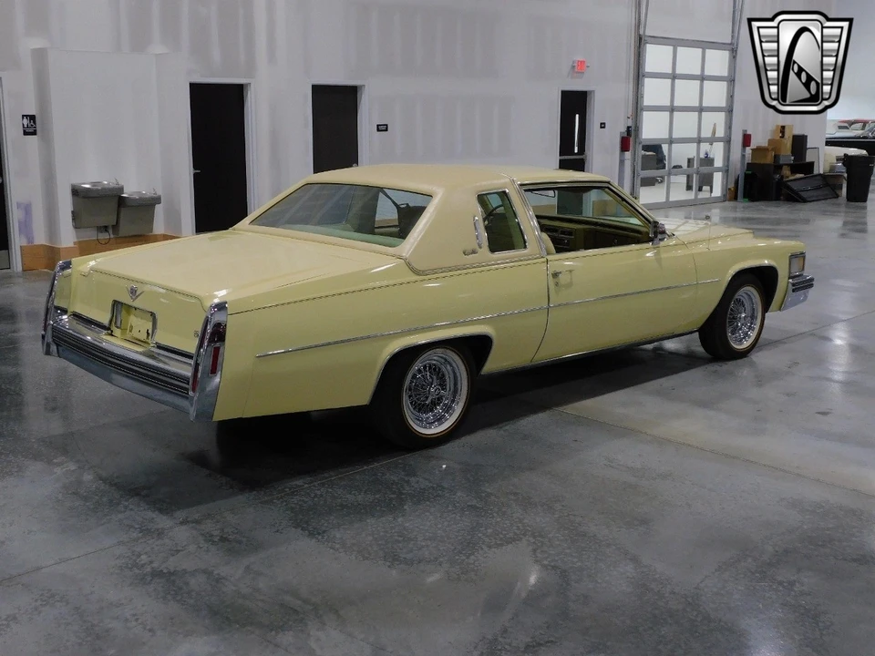 1979 Cadillac DeVille 5th Gen - Image 17 of 21