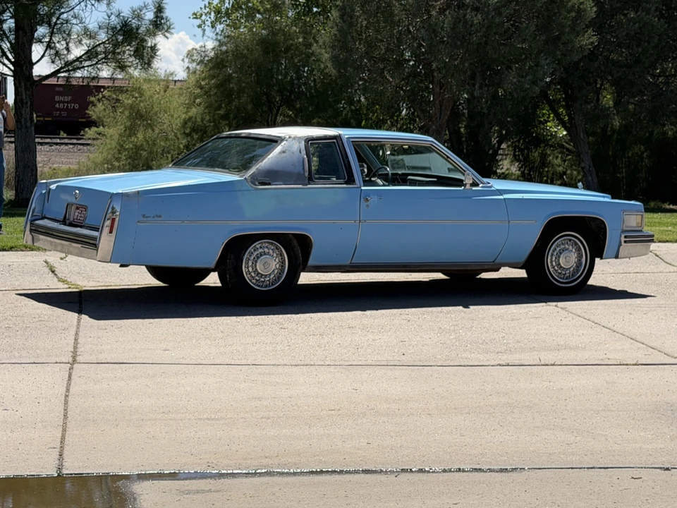 1979 Cadillac DeVille 5th Gen - Image 2 of 31