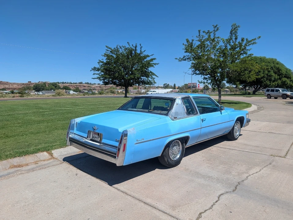 1979 Cadillac DeVille 5th Gen - Image 13 of 31