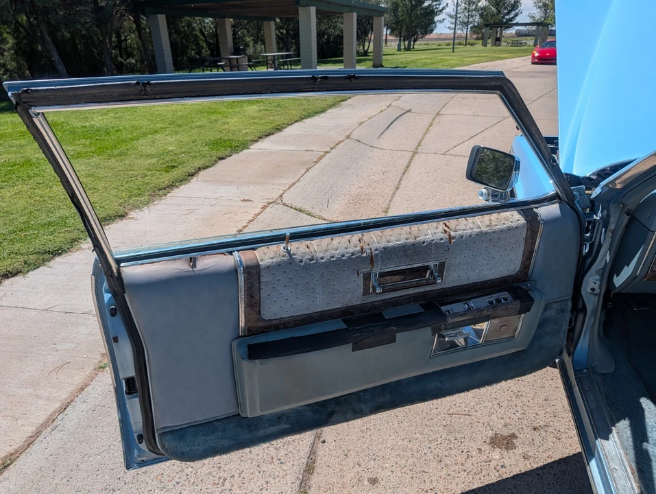 1979 Cadillac DeVille 5th Gen - Image 5 of 31