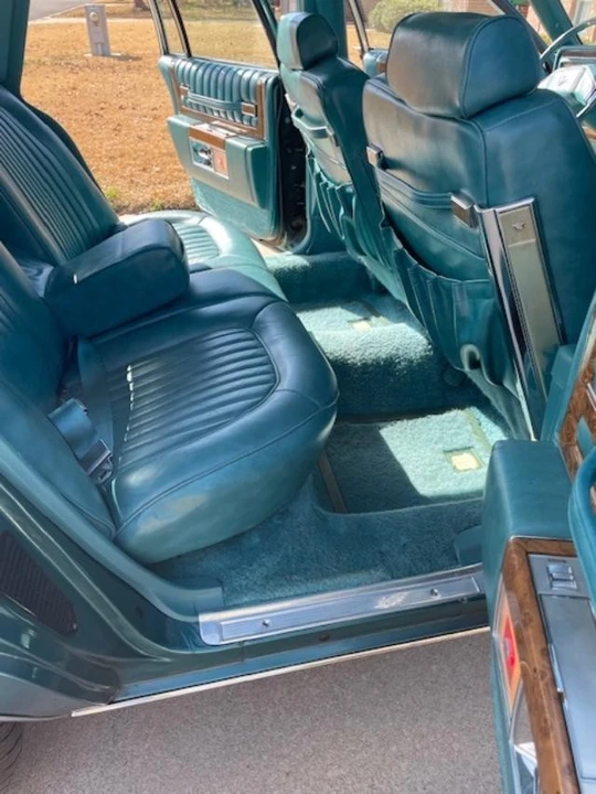 1979 Cadillac DeVille 4th Gen - Image 16 of 21