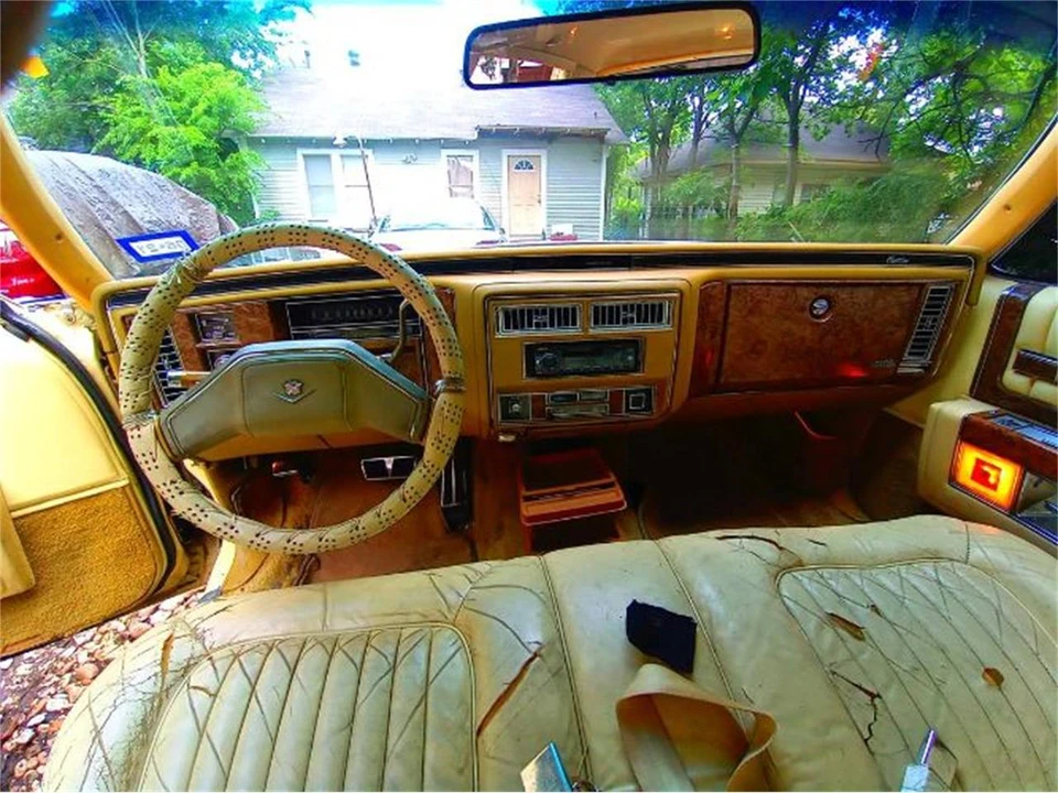 1979 Cadillac DeVille 5th Gen - Image 10 of 12