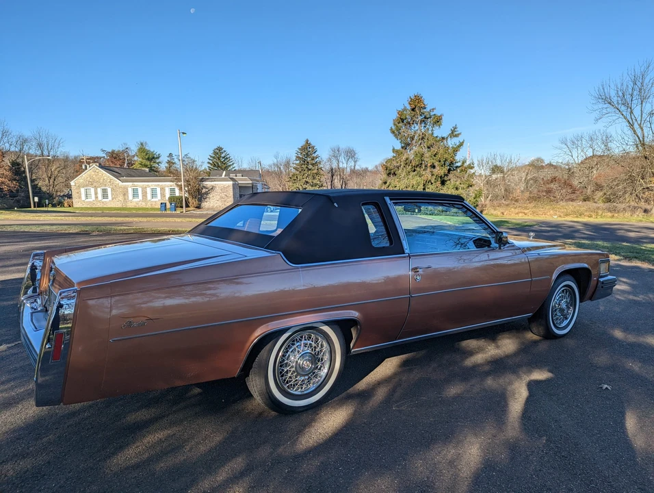 1979 Cadillac DeVille 5th Gen - Image 10 of 31