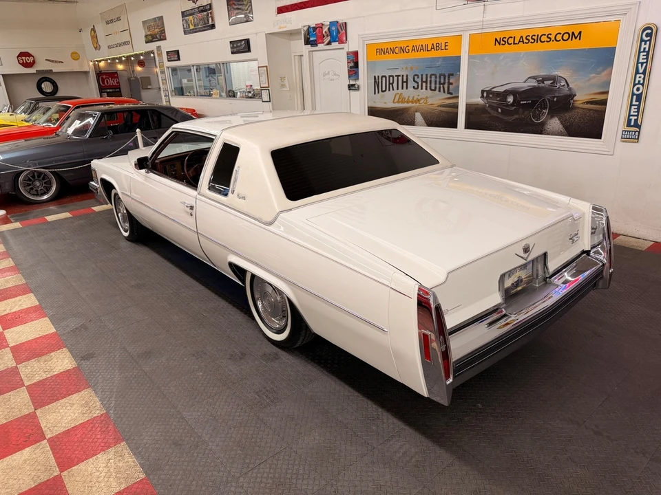 1979 Cadillac DeVille 5th Gen - Image 4 of 21