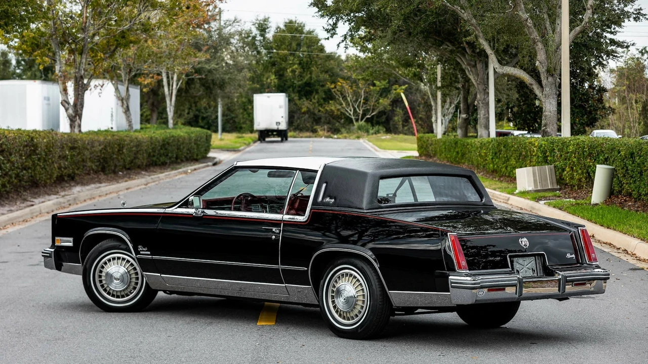 1979 Cadillac Eldorado 10th Gen - Image 2 of 31