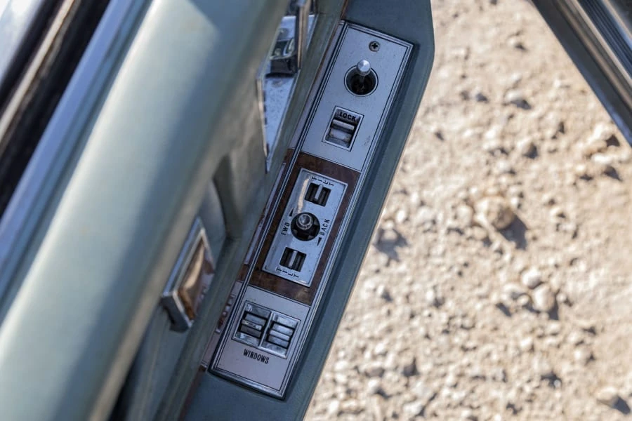 1979 Cadillac Eldorado 10th Gen - Image 21 of 30