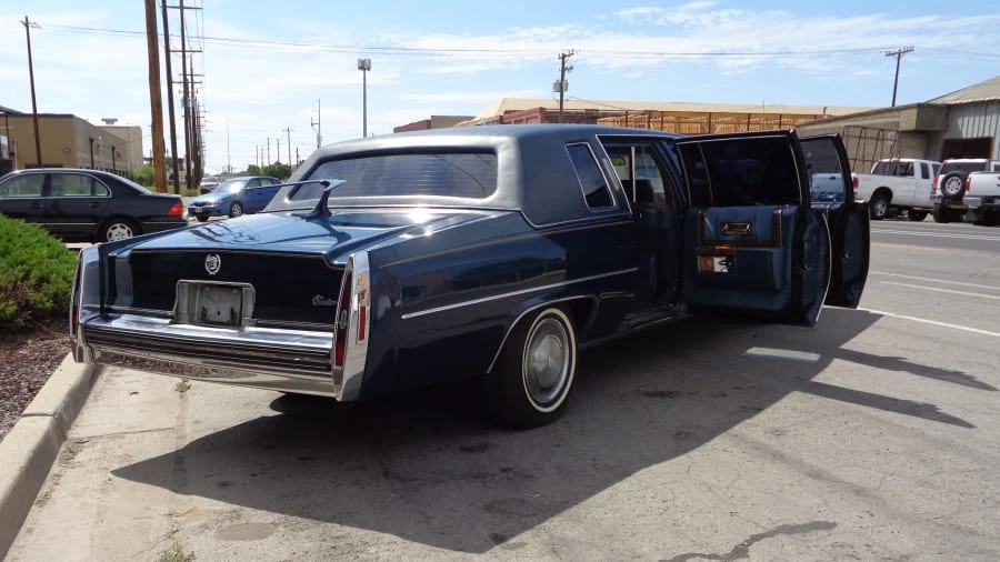 1979 Cadillac Series 70 & 75 - Image 20 of 24