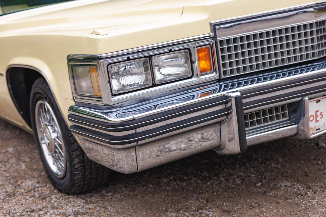1979 Cadillac DeVille 5th Gen - Image 17 of 31