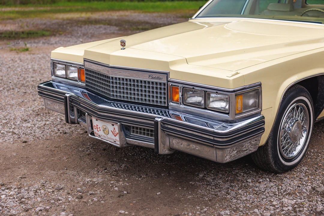 1979 Cadillac DeVille 5th Gen - Image 15 of 31