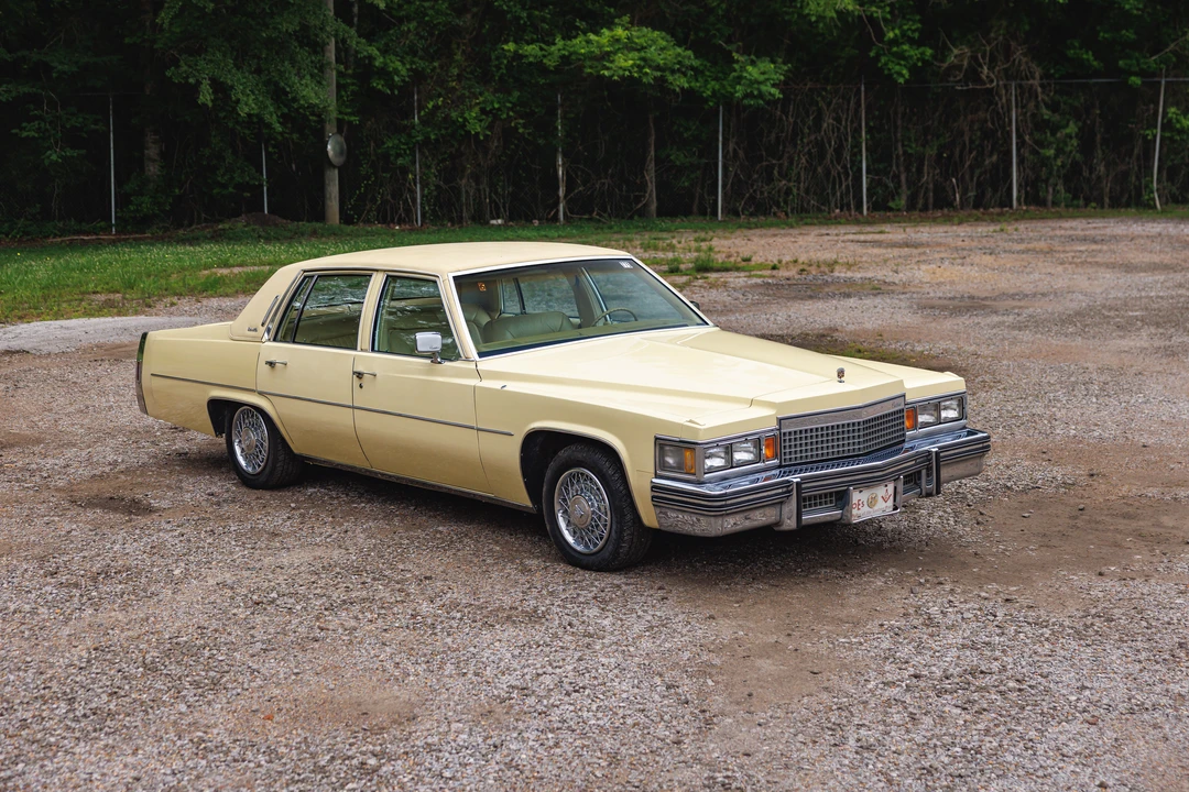 1979 Cadillac DeVille 5th Gen - Image 5 of 31