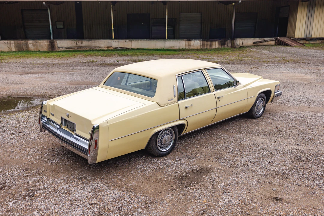 1979 Cadillac DeVille 5th Gen - Image 9 of 31