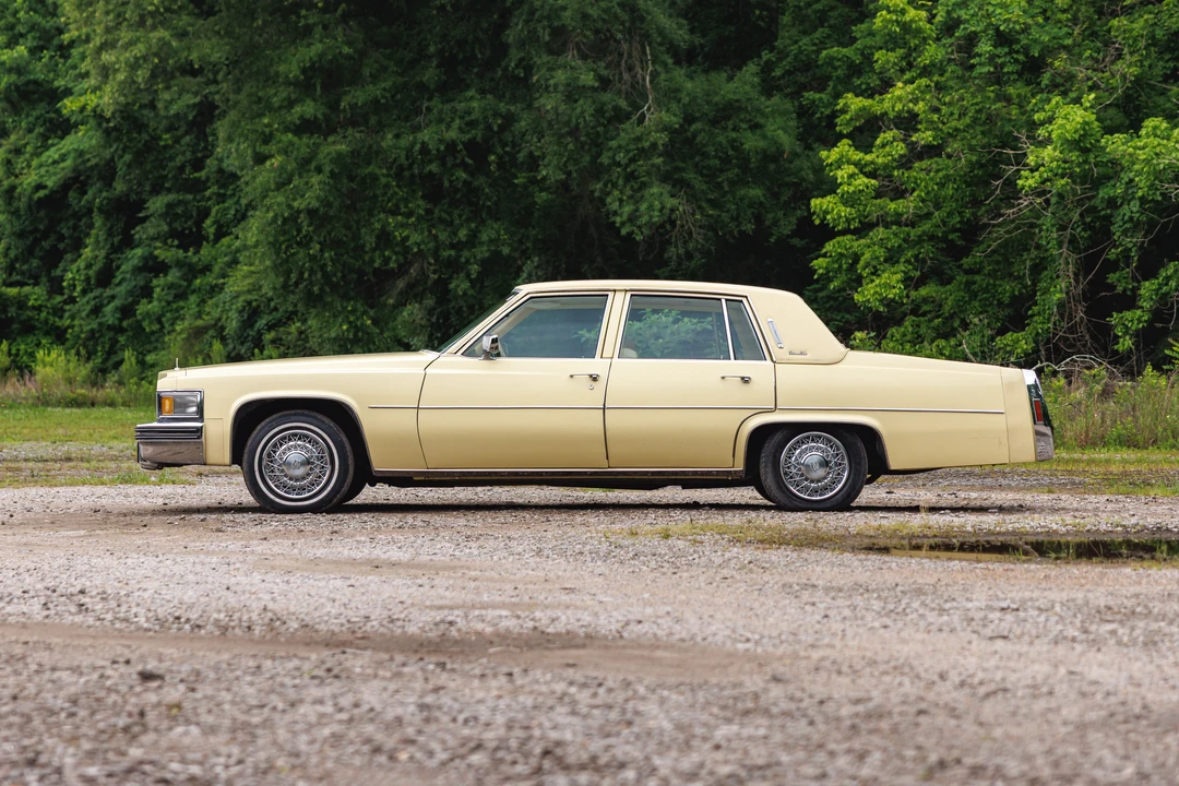 1979 Cadillac DeVille 5th Gen - Image 14 of 31