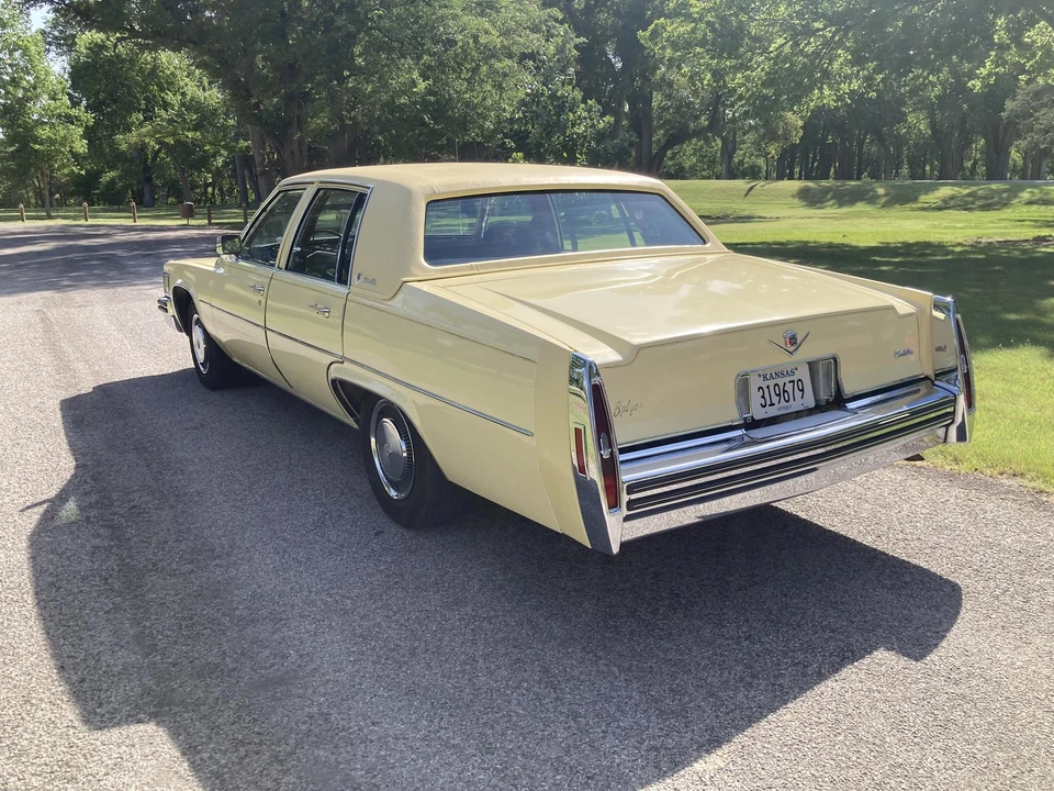 1979 Cadillac DeVille 5th Gen - Image 13 of 31