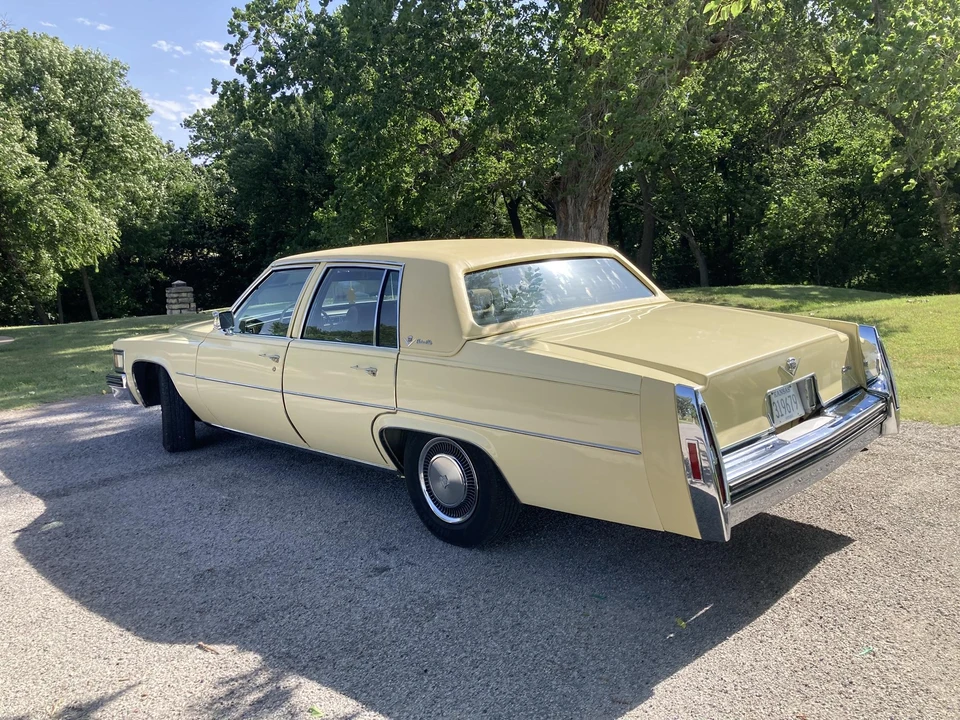 1979 Cadillac DeVille 5th Gen - Image 16 of 31