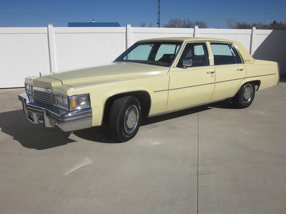 1979 Cadillac DeVille 5th Gen - Image 26 of 31