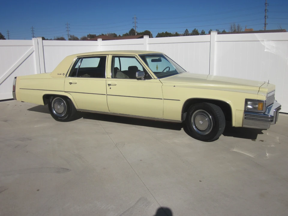 1979 Cadillac DeVille 5th Gen - Image 28 of 31