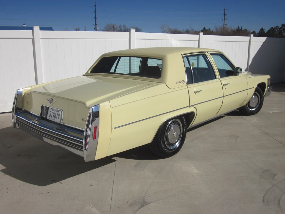 1979 Cadillac DeVille 5th Gen - Image 30 of 31