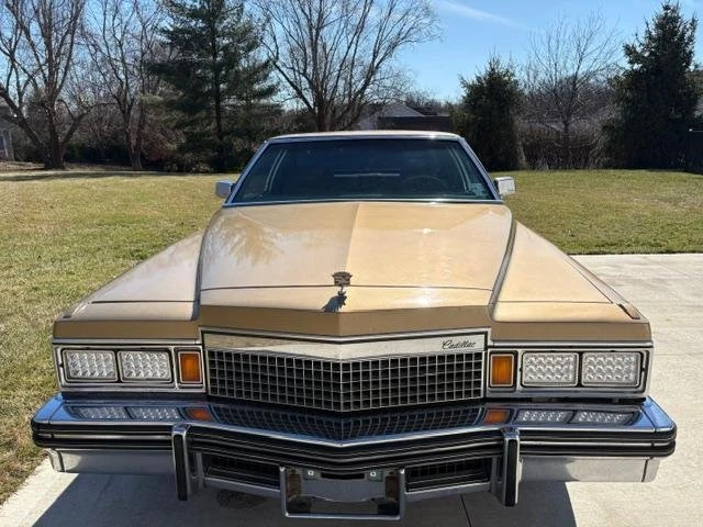 1979 Cadillac DeVille 5th Gen - Image 2 of 9
