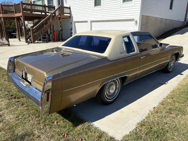 1979 Cadillac DeVille 5th Gen - Image 4 of 9