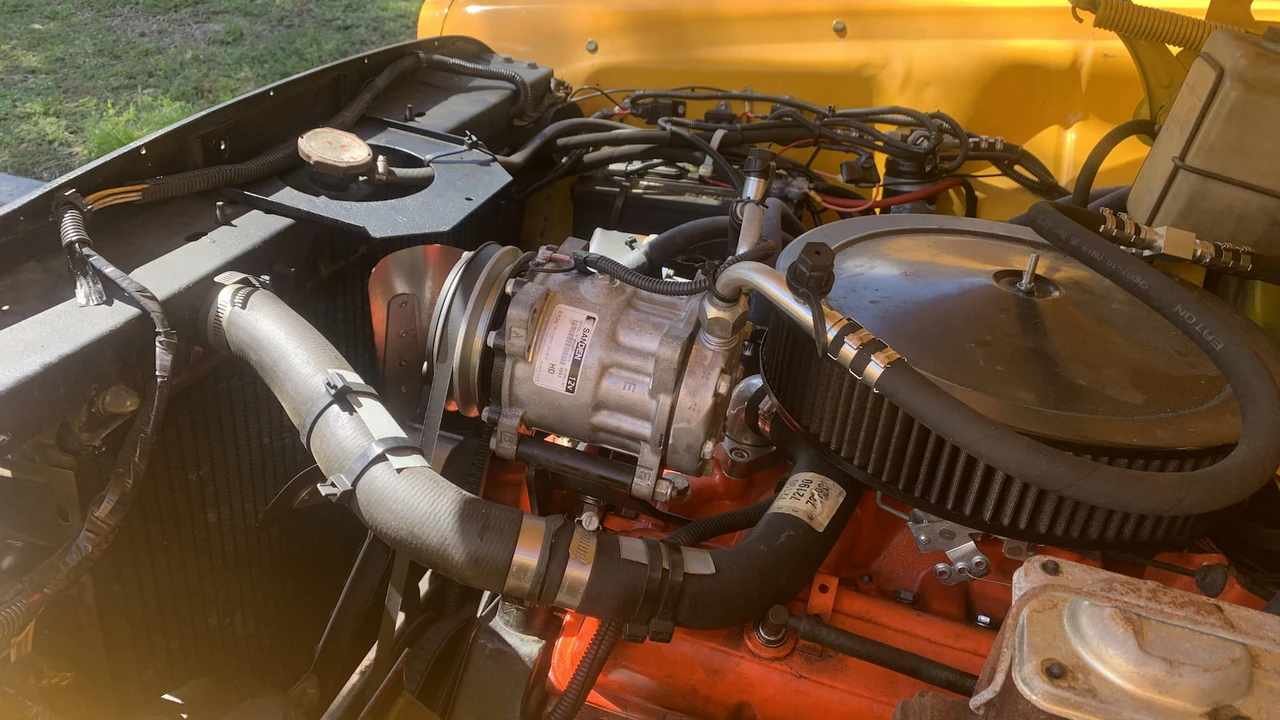 1979 Checker - Image 8 of 28