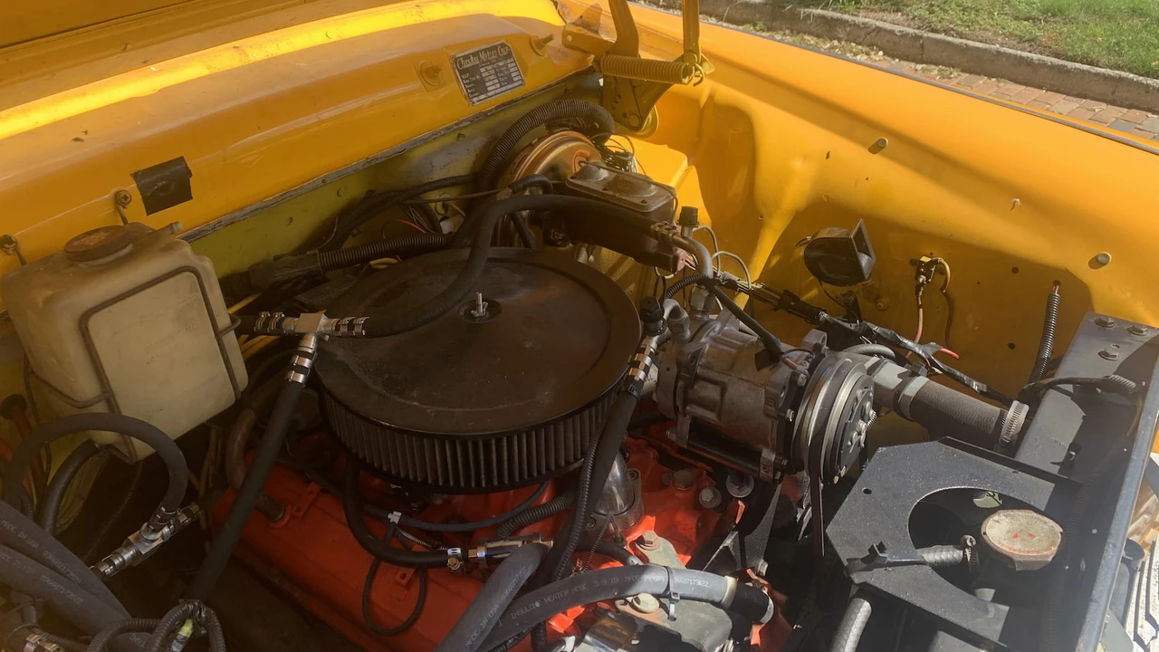 1979 Checker - Image 10 of 28