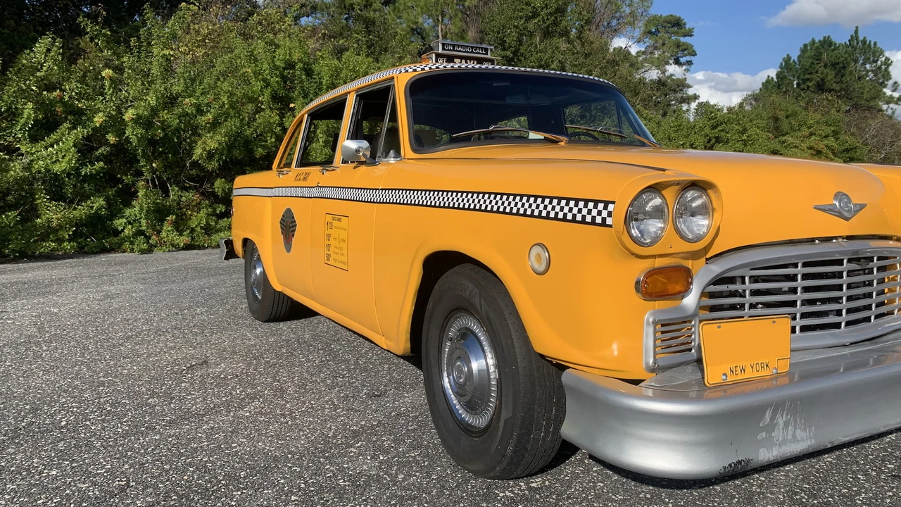 1979 Checker - Image 19 of 28