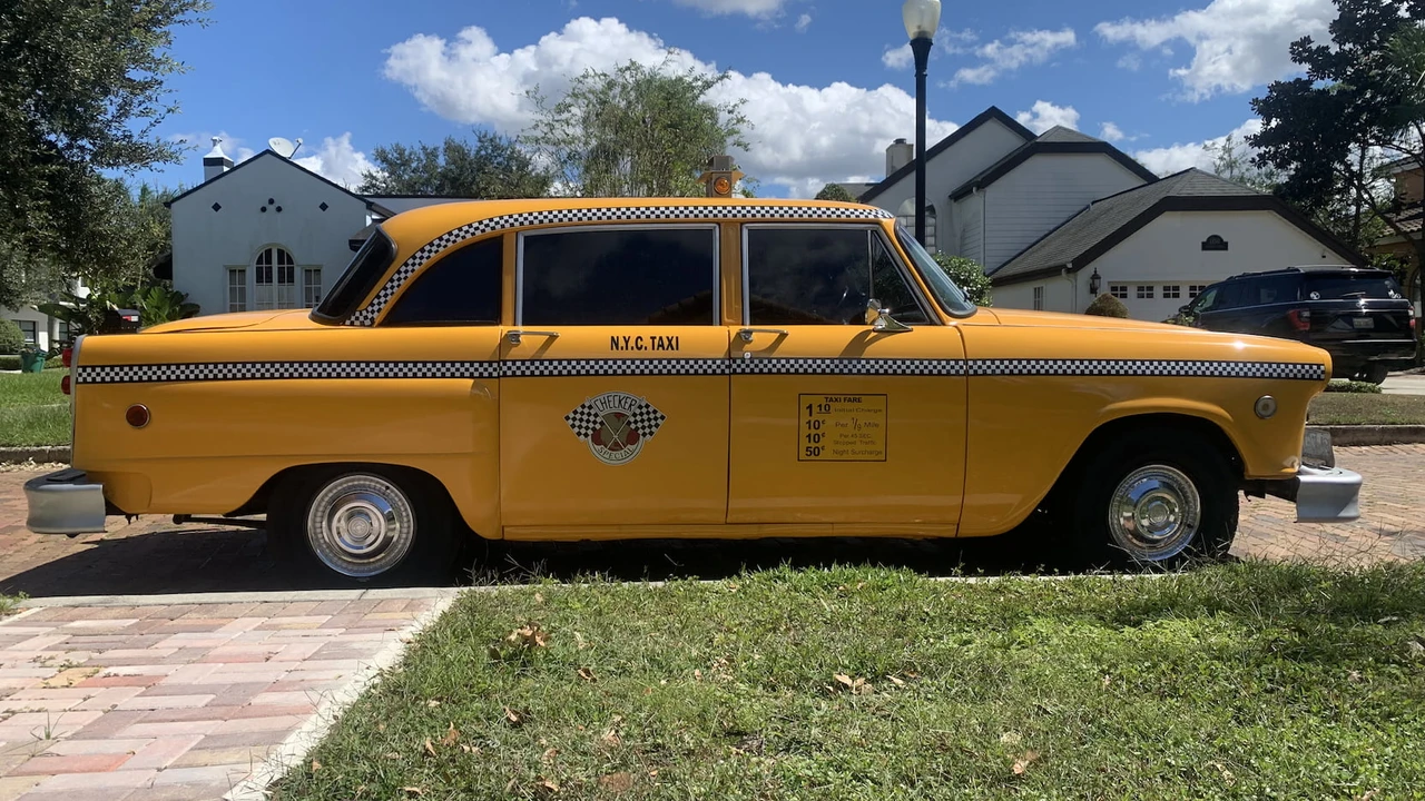 1979 Checker - Image 25 of 28
