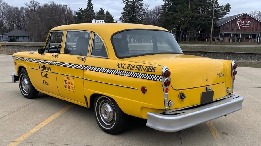 1979 Checker - Image 3 of 17