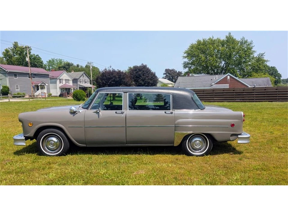 1979 Checker - Image 8 of 31