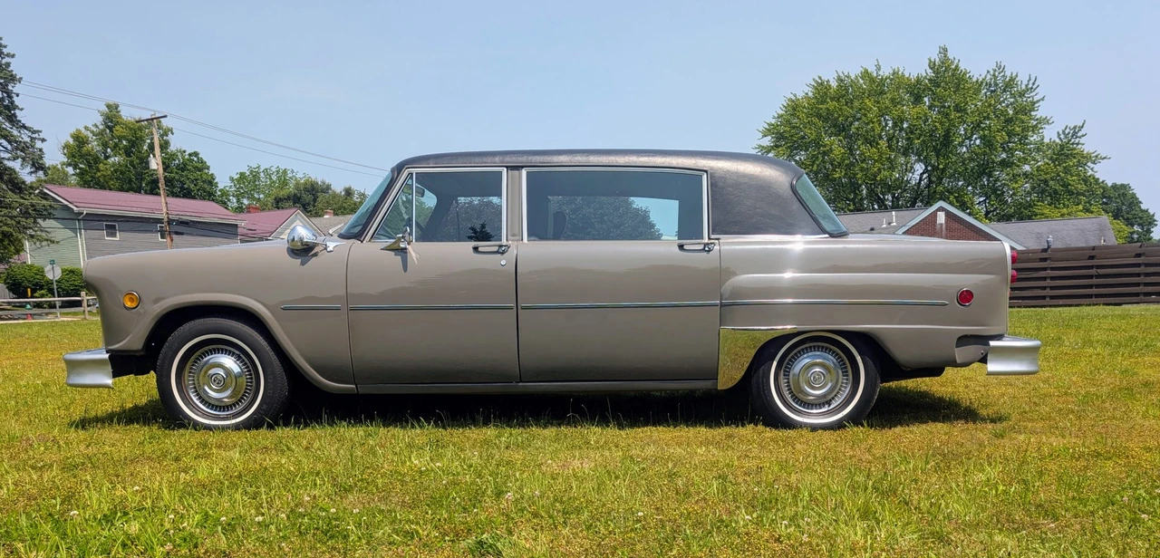 1979 Checker - Image 5 of 31