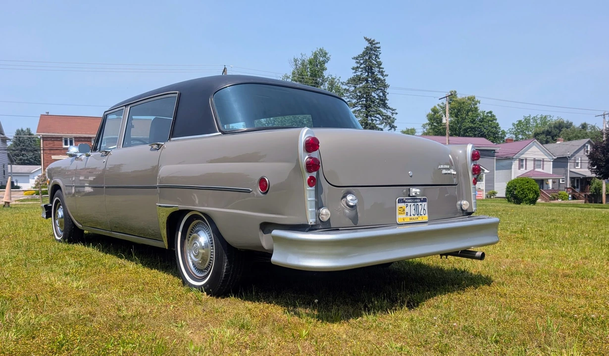 1979 Checker - Image 7 of 31