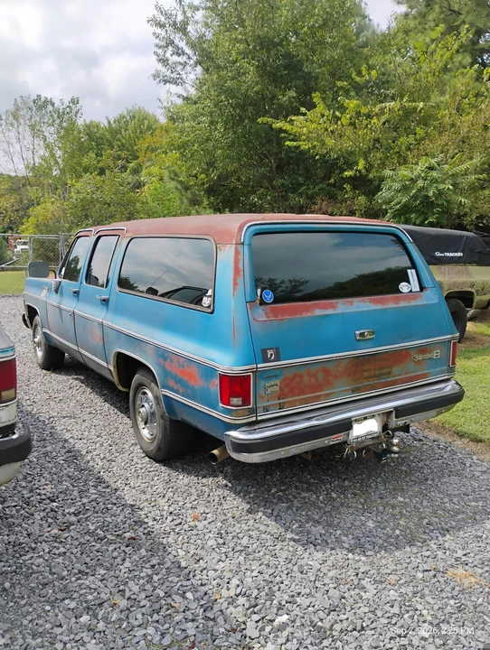 1979 Chevrolet Suburban 7th Gen - Image 11 of 13