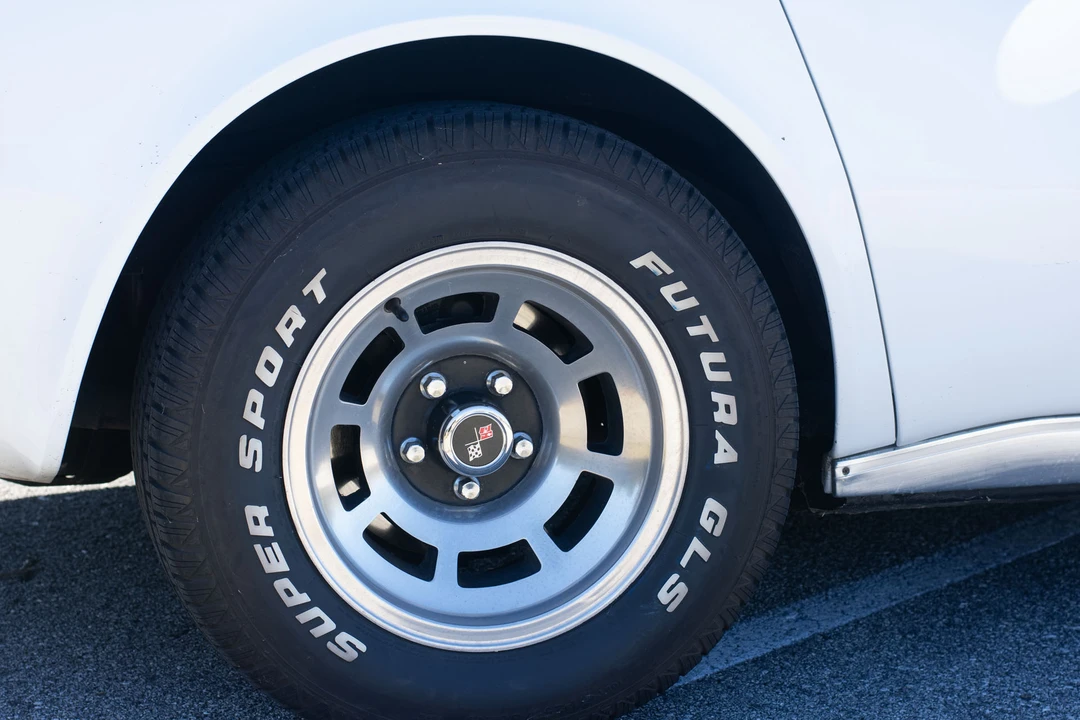 1976 Chevrolet Corvette C3 - Image 12 of 31