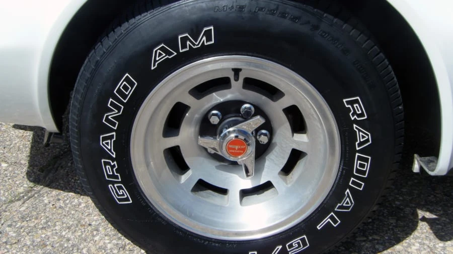 1979 Chevrolet Corvette C3 - Image 8 of 9