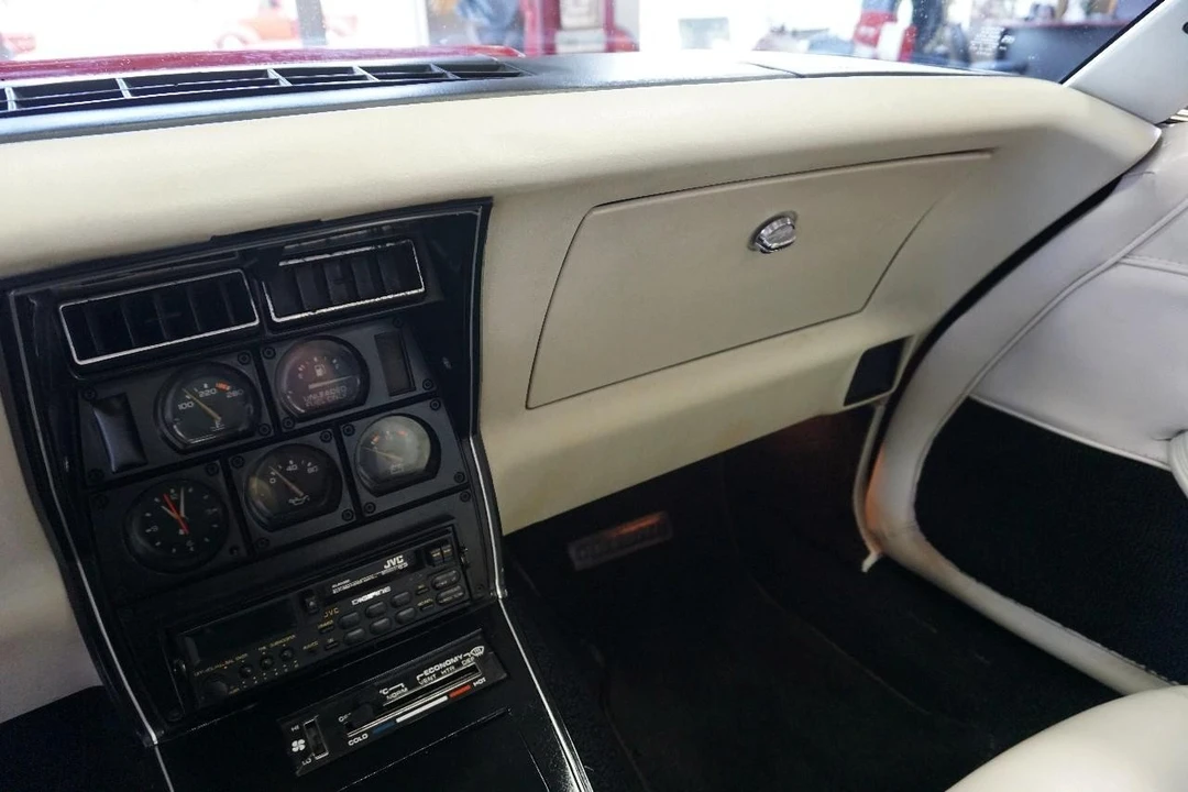 1979 Chevrolet Corvette C3 - Image 24 of 31