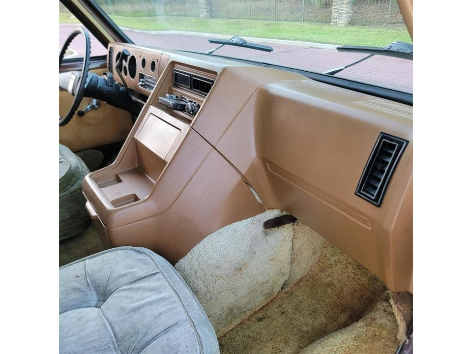 1979 Chevrolet G-Series Van - Image 25 of 31
