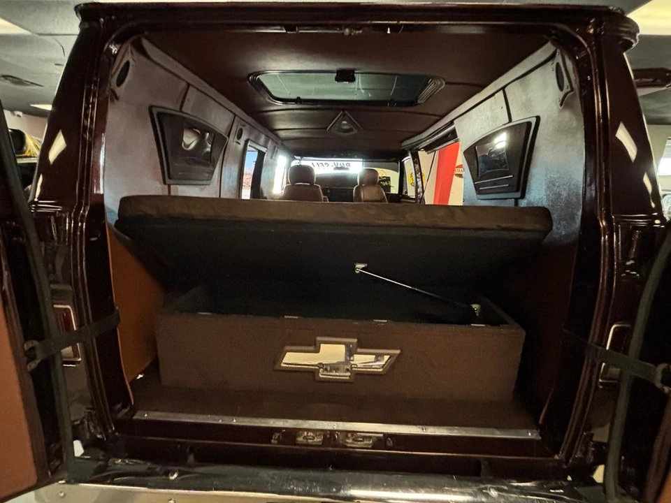 1979 Chevrolet G-Series Van - Image 16 of 31