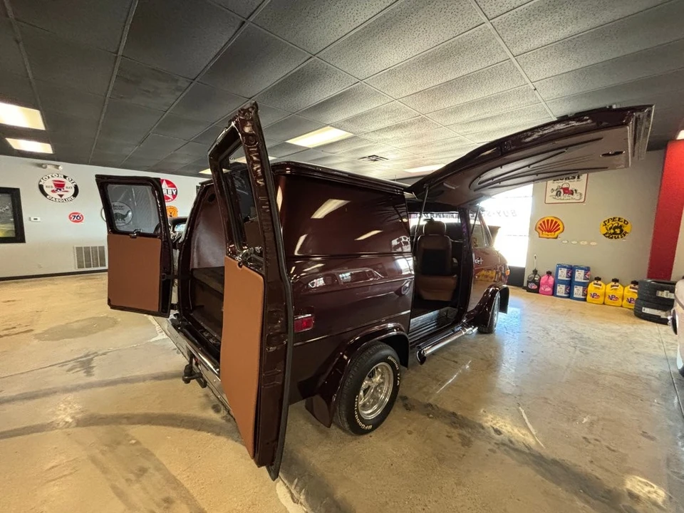 1979 Chevrolet G-Series Van - Image 13 of 31