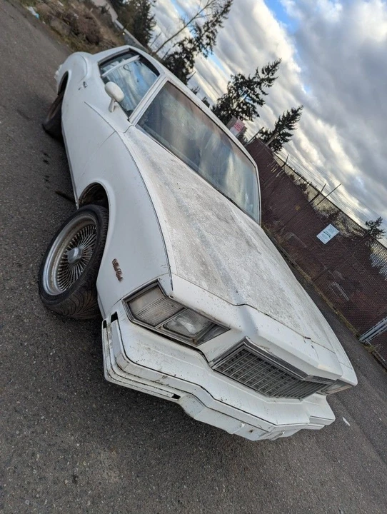 1979 Chevrolet Monte Carlo 3rd Gen - Image 2 of 31