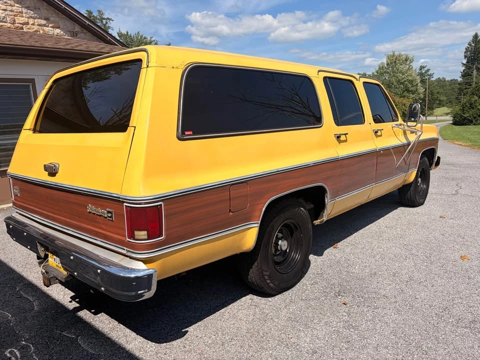 1979 Chevrolet Suburban 7th Gen - Image 2 of 20