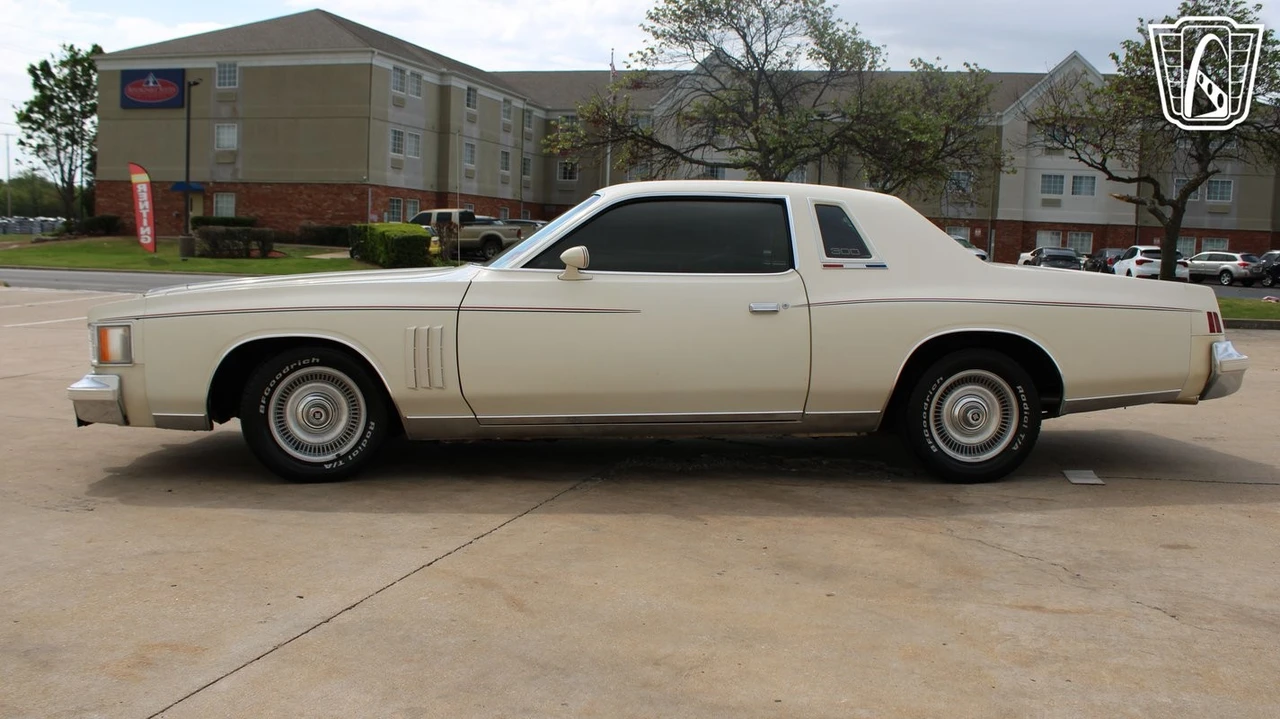 1979 Chrysler 300 - Image 4 of 12